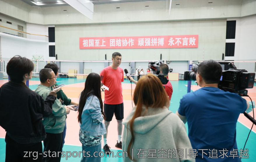 在星空的引导下追求卓越
